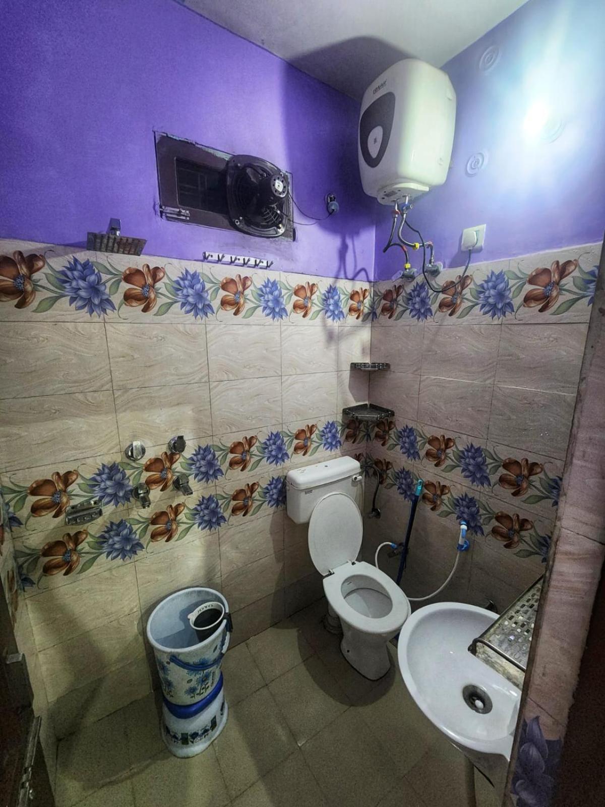רישיקש Manik Guest House מראה חיצוני תמונה