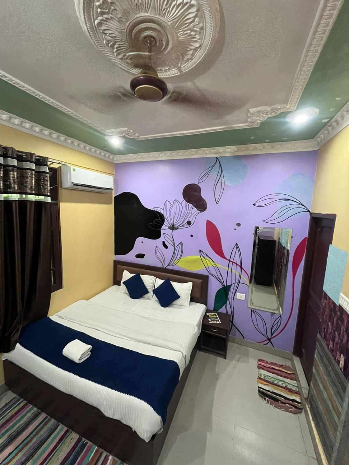 רישיקש Manik Guest House מראה חיצוני תמונה