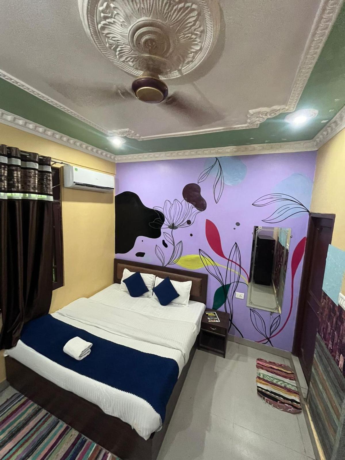 רישיקש Manik Guest House מראה חיצוני תמונה